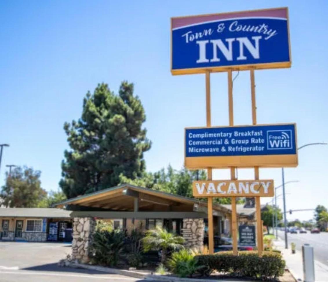 Town And Country Inn Santa Maria  Exteriér fotografie